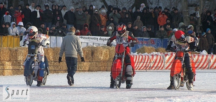 80/108 Daniszewski drugi na lodzie w Gnieźnie