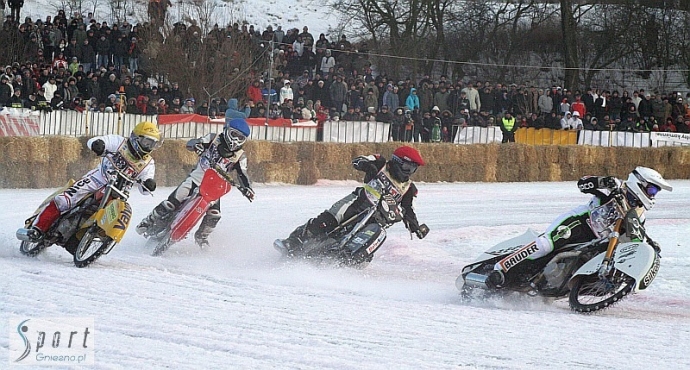 91/108 Daniszewski drugi na lodzie w Gnieźnie
