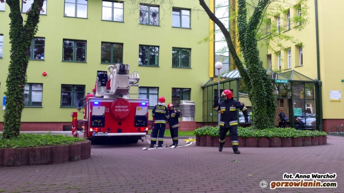 7/7 Ćwiczenia strażaków w ZUS-ie