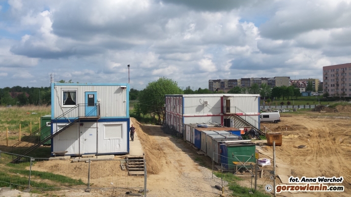 4/16 Prace przy Galerii Manhattan idą pełną parą