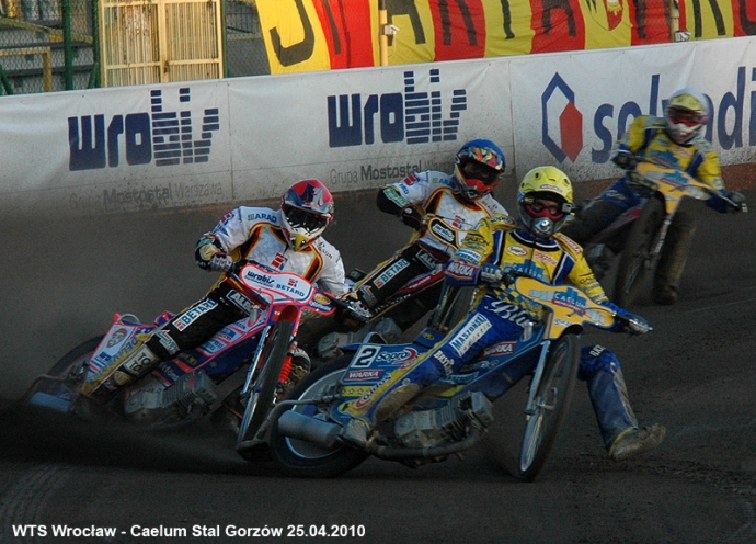 35/214 Speedway Ekstraliga 2010 w obiektywie