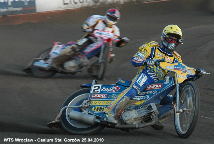 36/214 Speedway Ekstraliga 2010 w obiektywie