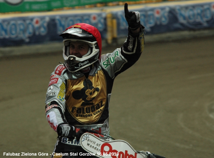 57/214 Speedway Ekstraliga 2010 w obiektywie