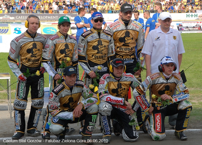77/214 Speedway Ekstraliga 2010 w obiektywie