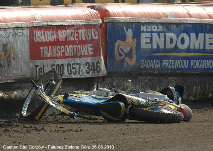 83/214 Speedway Ekstraliga 2010 w obiektywie