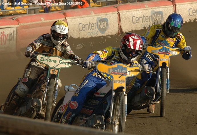 86/214 Speedway Ekstraliga 2010 w obiektywie