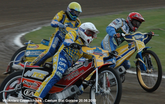 92/214 Speedway Ekstraliga 2010 w obiektywie