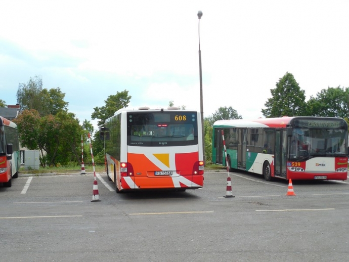 14/18 Konkurs na najlepszego kierowcę MZK