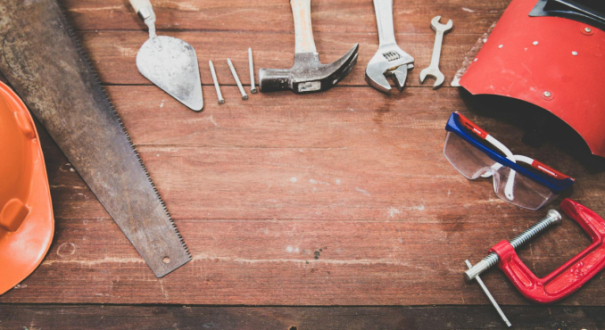Ściągacz do sworzni - jak wybrać narzędzie, które ułatwi Ci pracę w warsztacie?