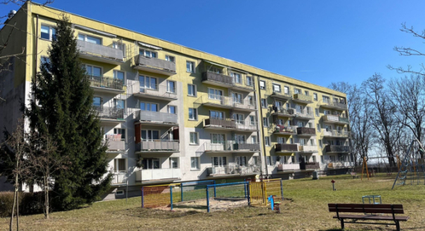 Bloki mieszkalne przy ulicy Parkowej w Gorzowie – Spółdzielnia Mieszkaniowa Dolinki. Interwencja w sprawie rekordowej ceny 100 zł za metr sześcienny podgrzania wody.