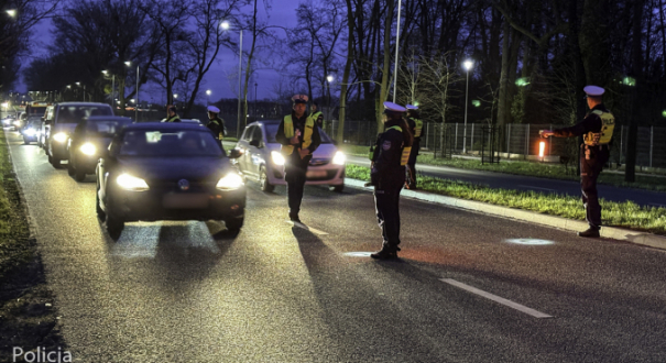 Nietrzeźwy kierowca wpadł podczas porannej akcji. Stracił prawo jazdy