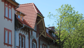 Przetrwali pożar i miesiące w hotelu. Lokatorzy z Fabrycznej wreszcie wracają do siebie