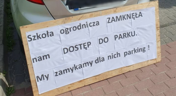 Park zostanie zamknięty na stałe. Dyrekcja szkoły zabiera głos