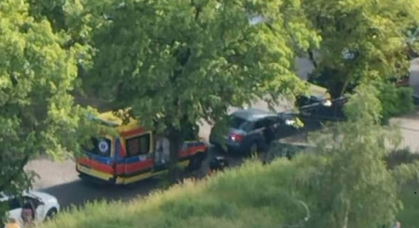 Pogotowie ratunkowe Gorzów reanimacja na chodniku ulica Matejki w Gorzowie policjant uratował życie