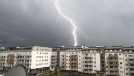 Najpierw upał, później burze. Jest ostrzeżenie drugiego stopnia i alert RCB