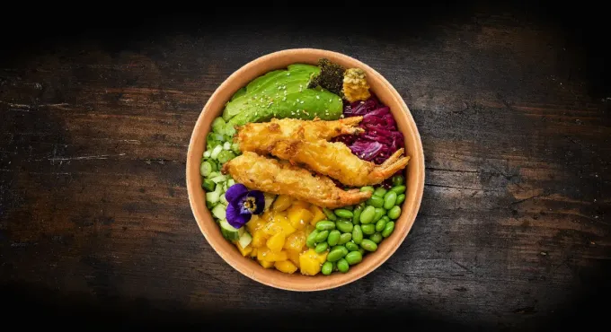Aloha Poké Bowls w Gorzowie. Co kryje się w misce poké?