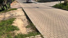 brak chodnika przy nowym rondzie ulica owocowa osiedle piaski gorzow