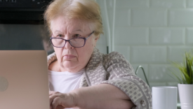 Zamówiła pelet przez internet. Zamiast opału straciła kilka tysięcy złotych