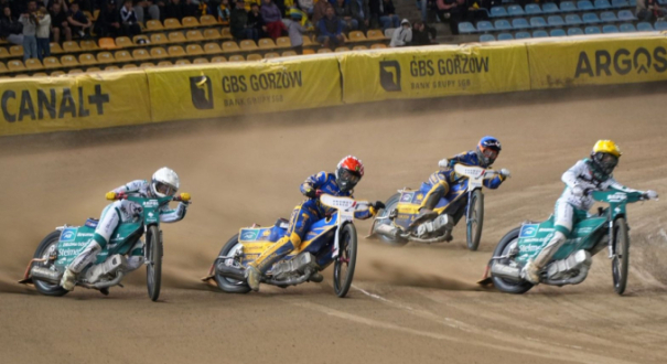 Stal wygrywa lubuskie derby 47:43! O utrzymanie powalczy w barażach z Włókniarzem