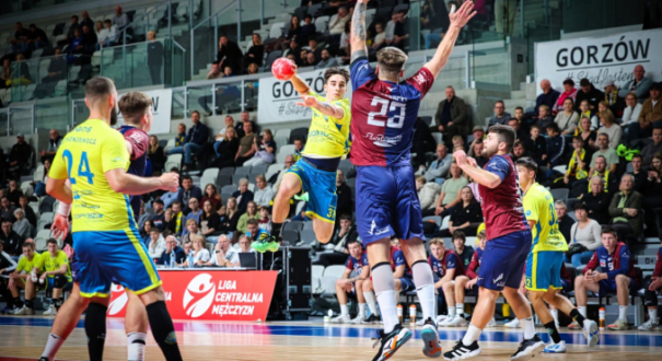 Arena Gorzów i problemy piłkarzy ręcznych z parkietem