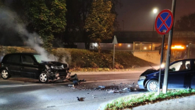 wypadek drogowy zderzenie czołowe dwóch samochodów ulica fabryczna gorzów interwencja straży pożarnej i policji