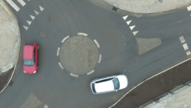 Mini rondo na skrzyżowaniu ulicy Kazimierza Wielkiego i Czarnieckiego na osiedlu Piaski w Gorzowie
